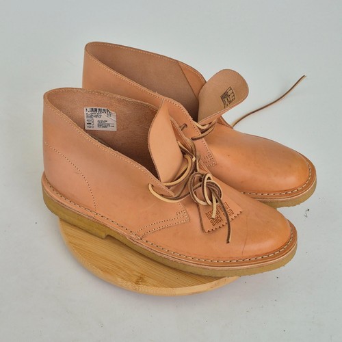 Clarks desert boots - boots, beige
